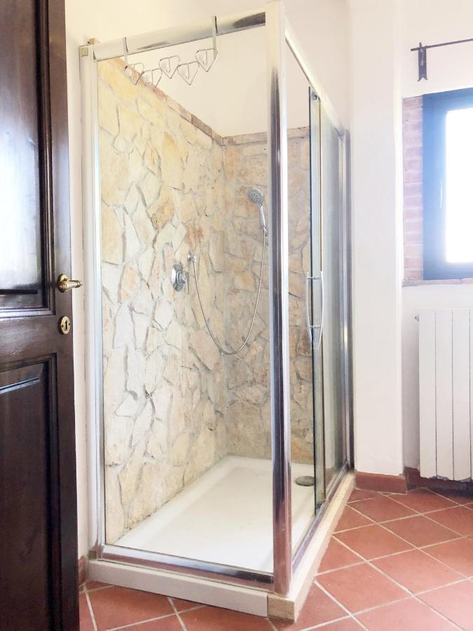 Relais Casale Il Poggetto - Olivo 1 By Zoom In Earth Apartman Cecina  Kültér fotó