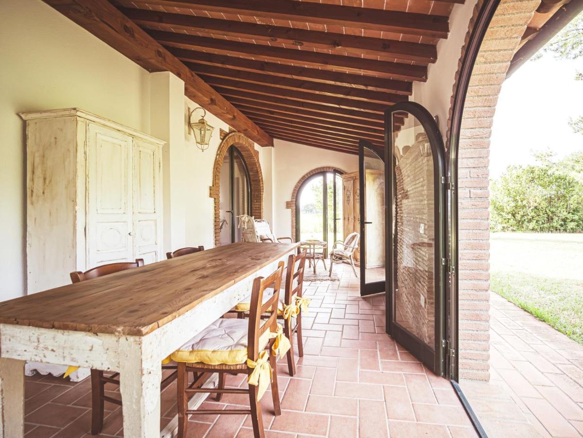 Relais Casale Il Poggetto - Olivo 1 By Zoom In Earth Apartman Cecina  Kültér fotó