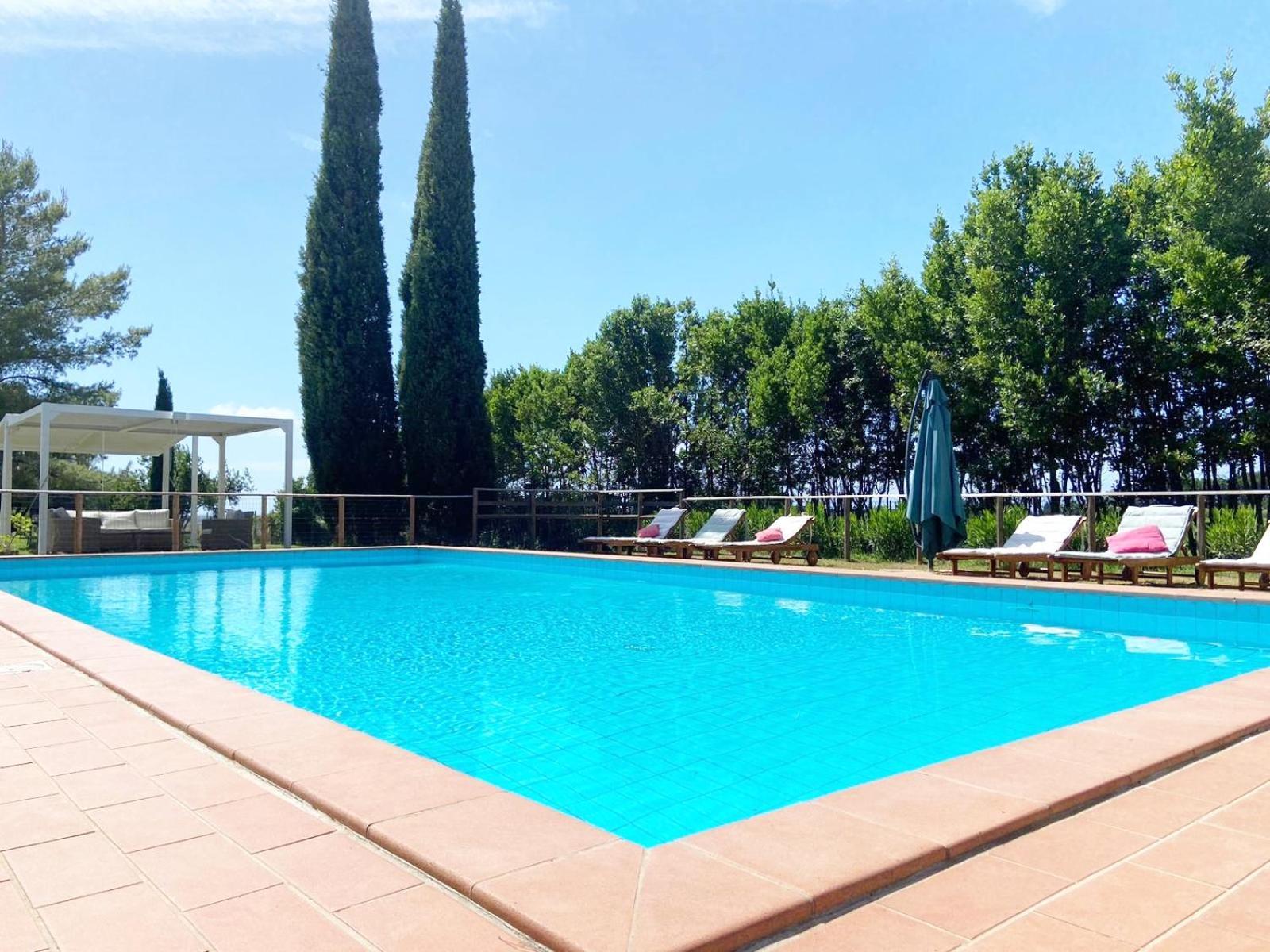 Relais Casale Il Poggetto - Olivo 1 By Zoom In Earth Apartman Cecina  Kültér fotó